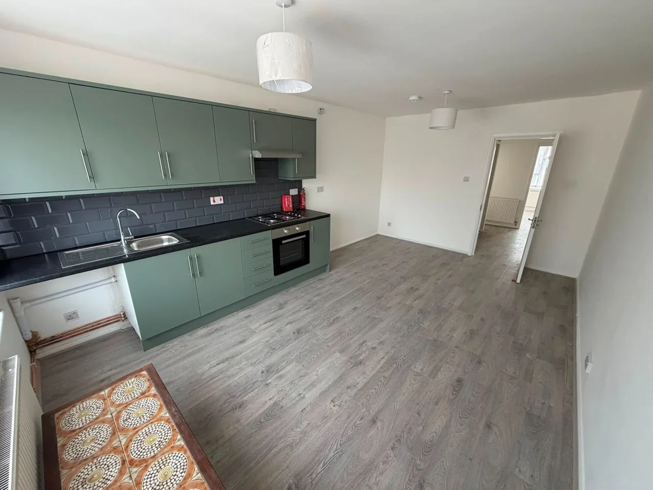 Flat Windsor Road in Greater London
