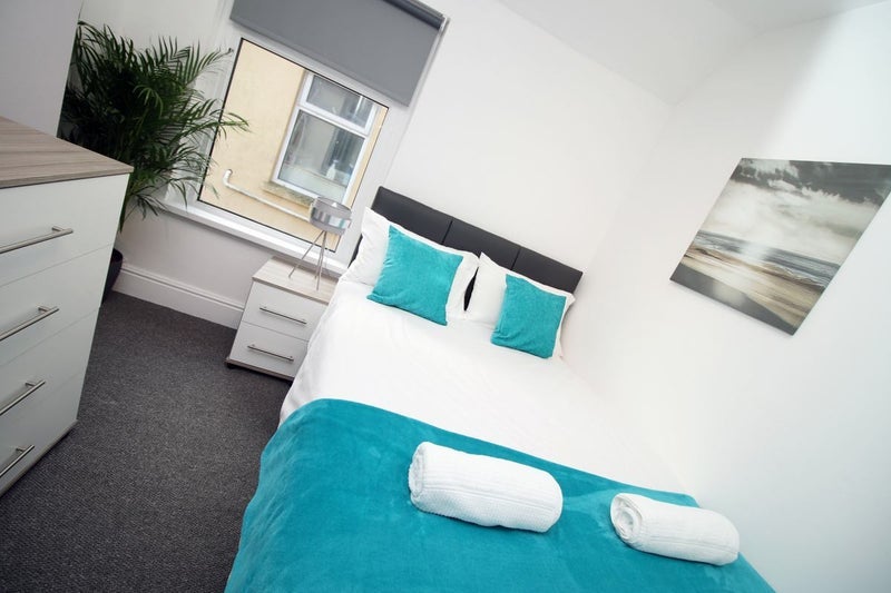 Room Florentia Street in Cardiff