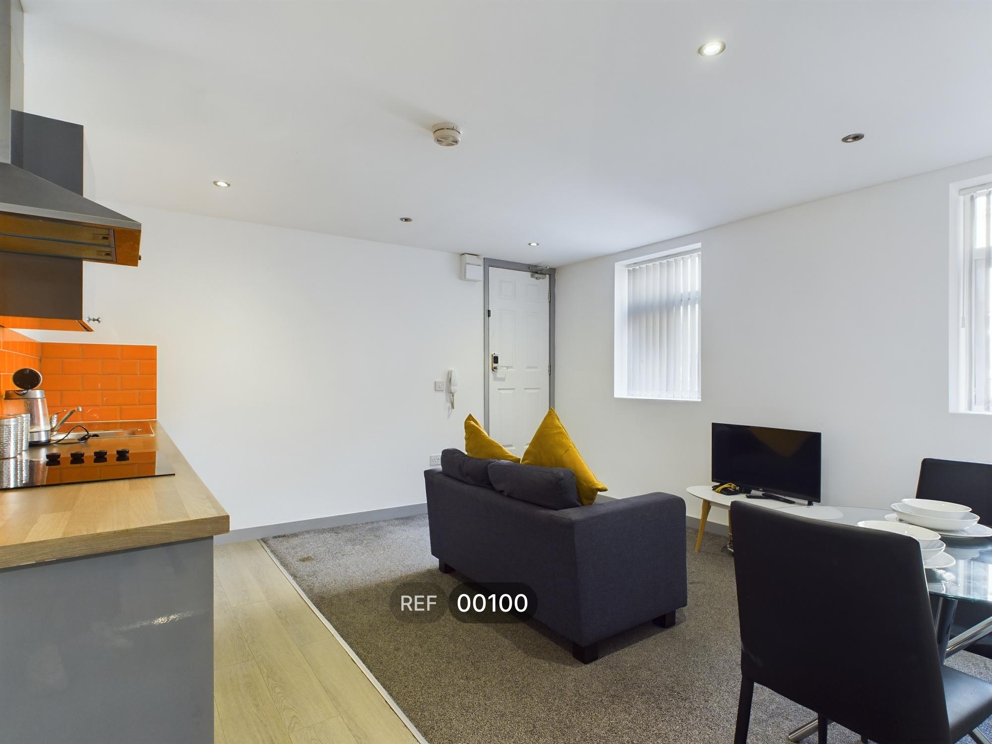 Flat Anlaby Road in Hull