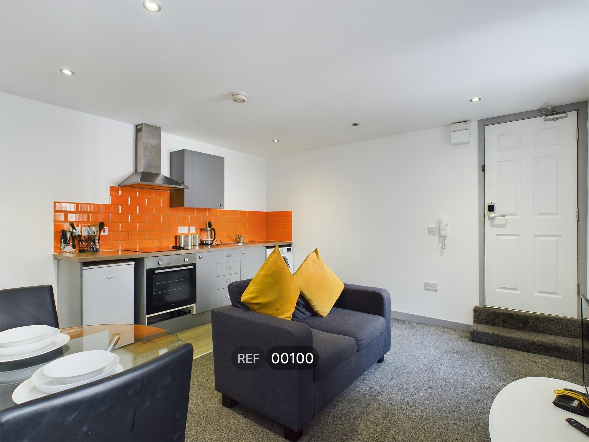 Flat Anlaby Road in Hull