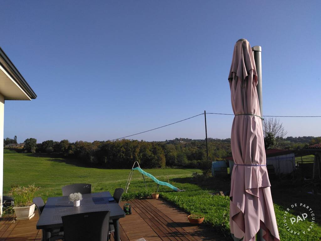House Route de Saint-Caprais in Cambes