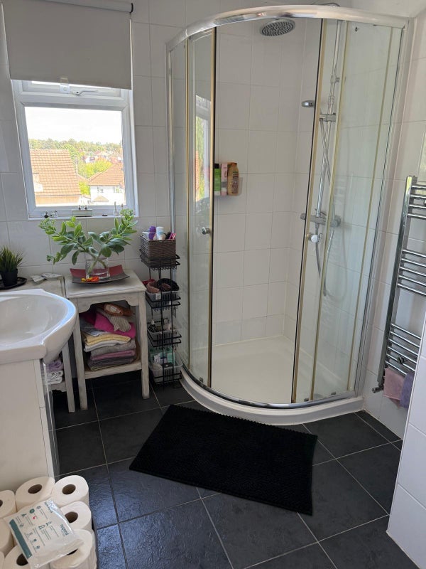 Room Kenilworth Road in Greater London