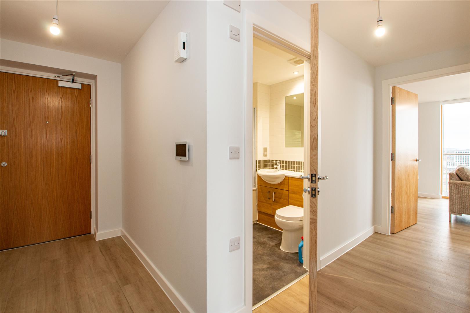 Flat Rounding Mews in Upton