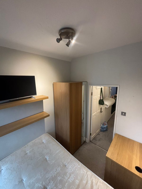 Room Ramsay Road in Greater London