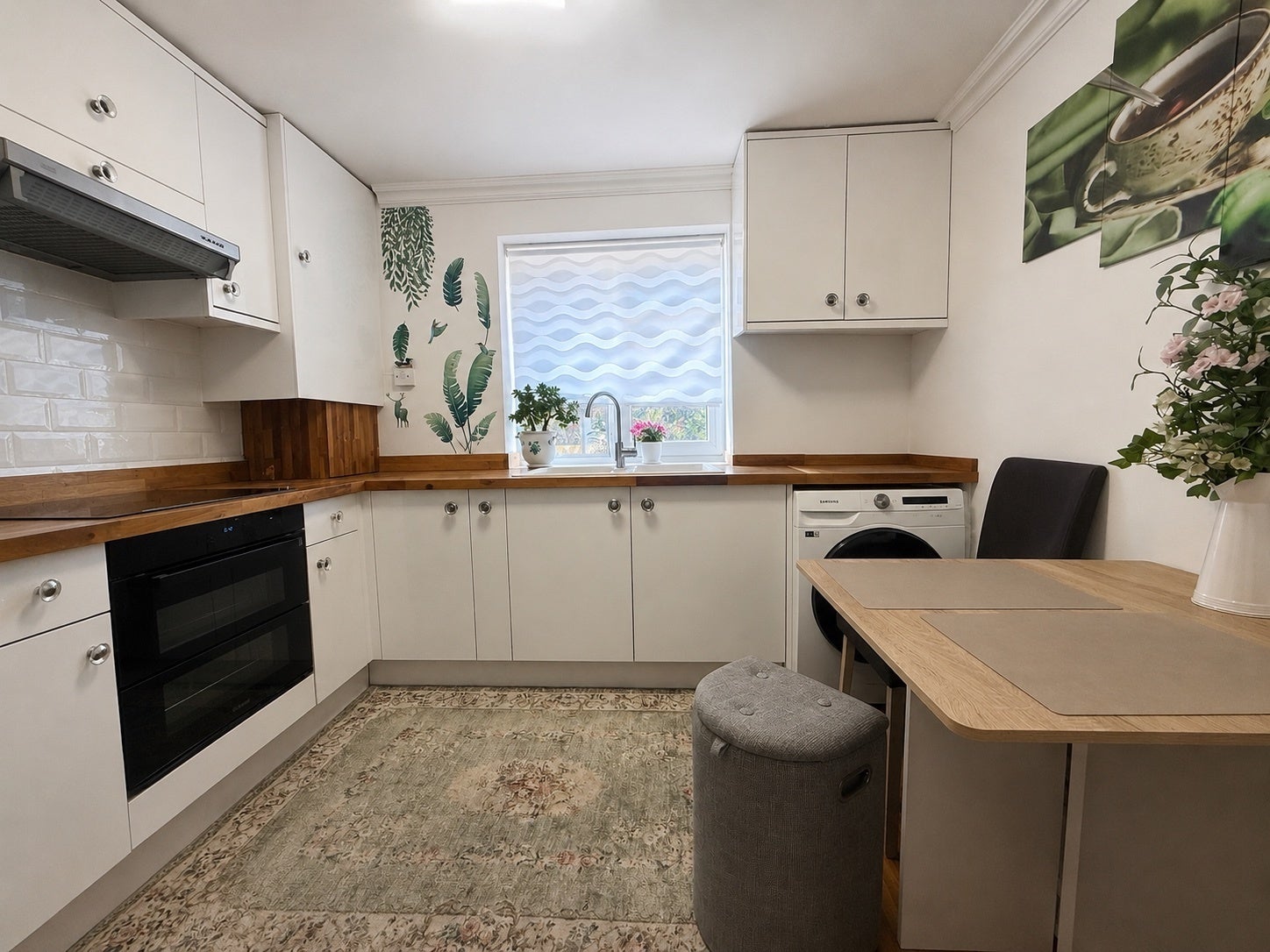Flat Pitman Road in Cheltenham