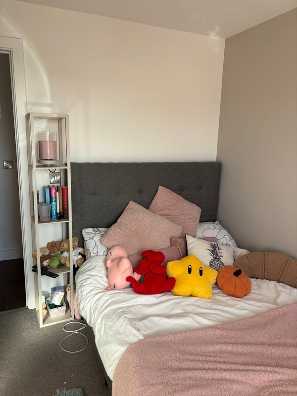 Room Ordsall Lane in Salford