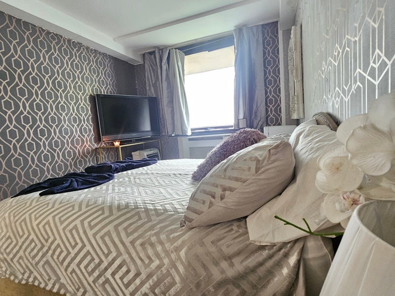 Room Tachbrook Street in City of Westminster