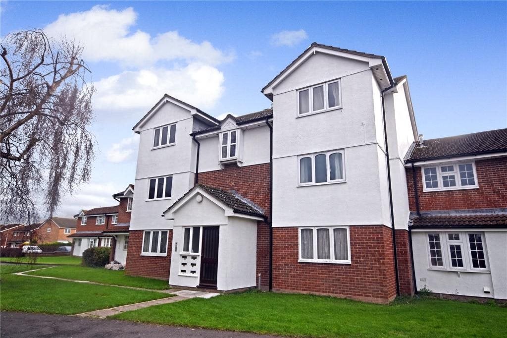 Flat Grebe Court in Bridgwater