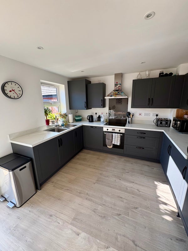 Room Crosby Road in Yate