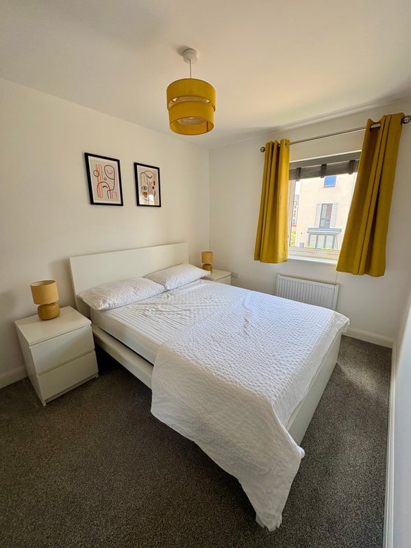 Room Crosby Road in Yate