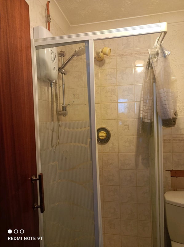 Room Clifton Road in Weston-super-Mare