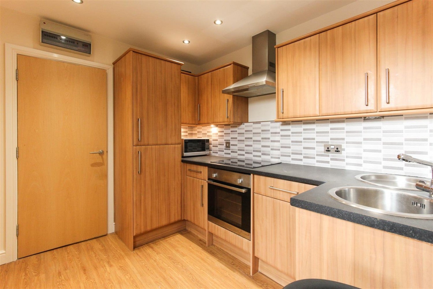 Flat King's Road in Cardiff