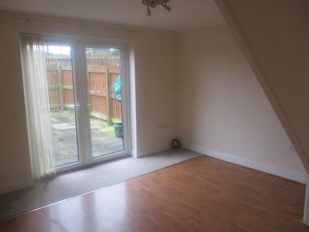 House Hammond Close in Carlisle