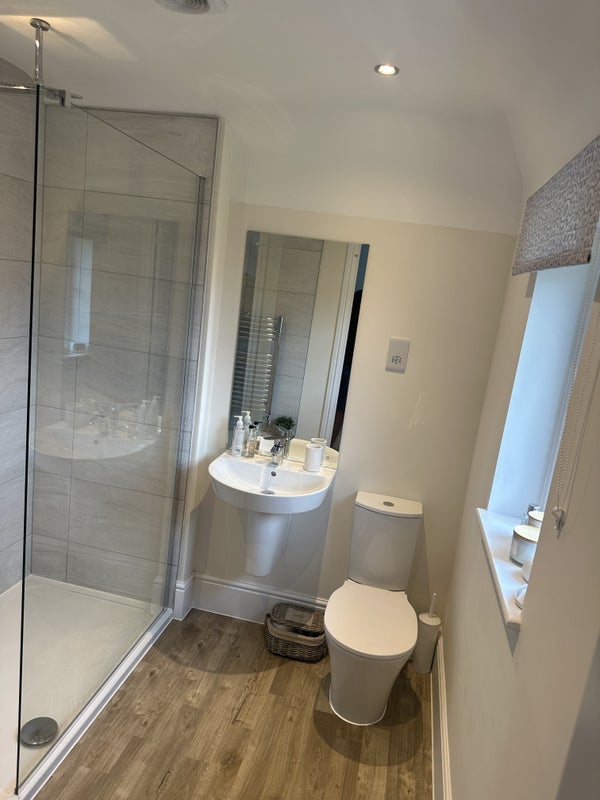Room Sandyford Close in Tamworth