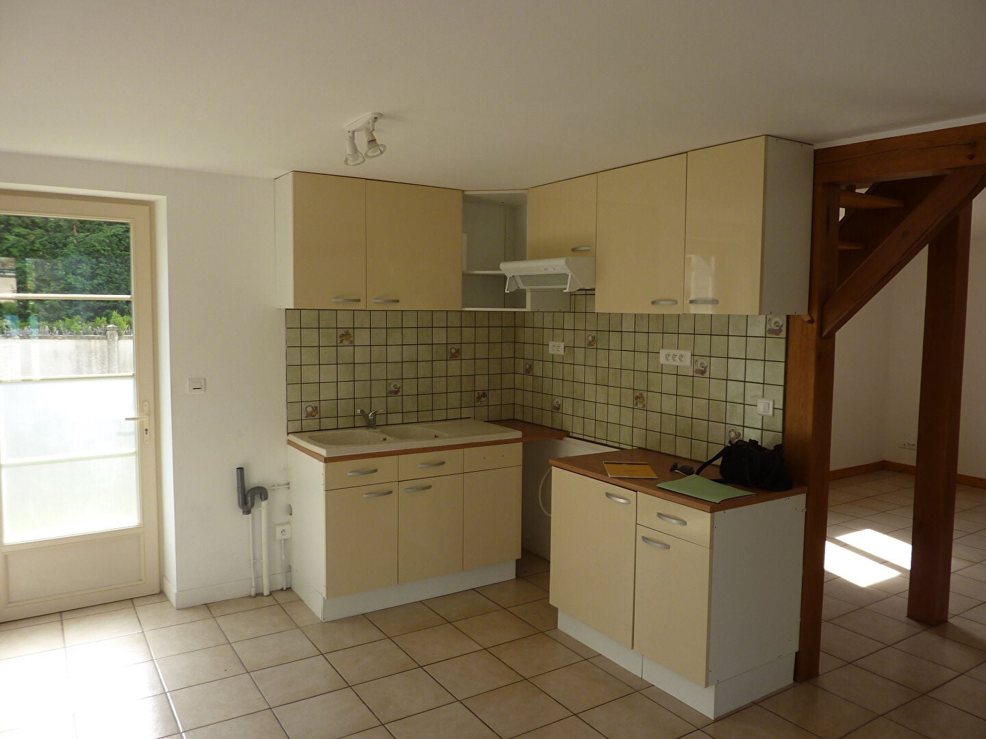 House Chemin de Tillé à l'Hêtre Brute in Le Breil-sur-Mérize
