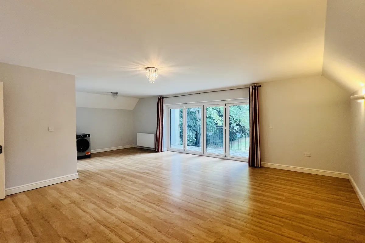 House Amberly Court in Maidenhead