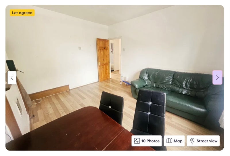 Room Bow Road in Greater London