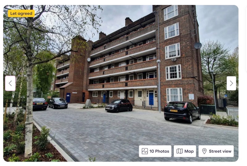 Room Bow Road in Greater London