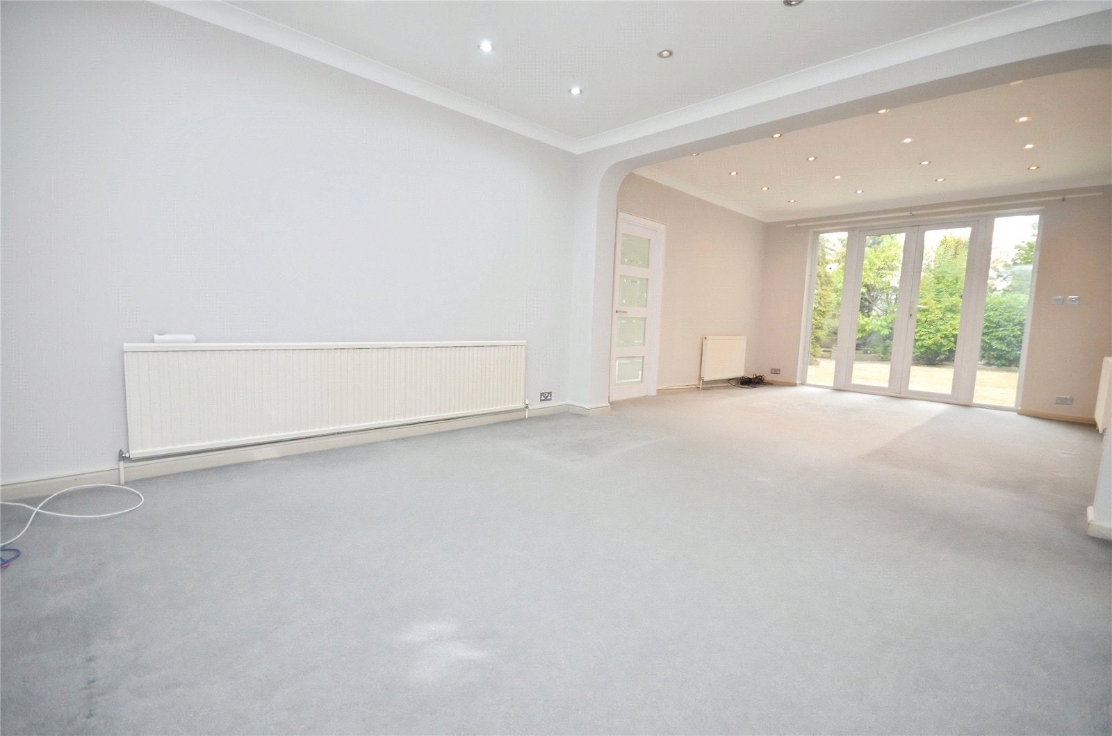 House Elmdene Avenue in Greater London