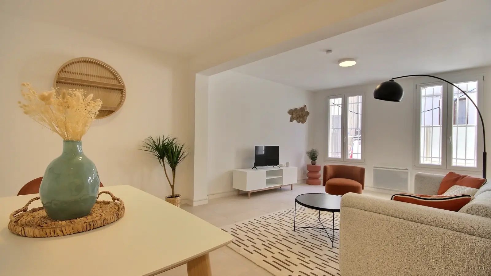 Flat Rue de Romainville in Les Lilas