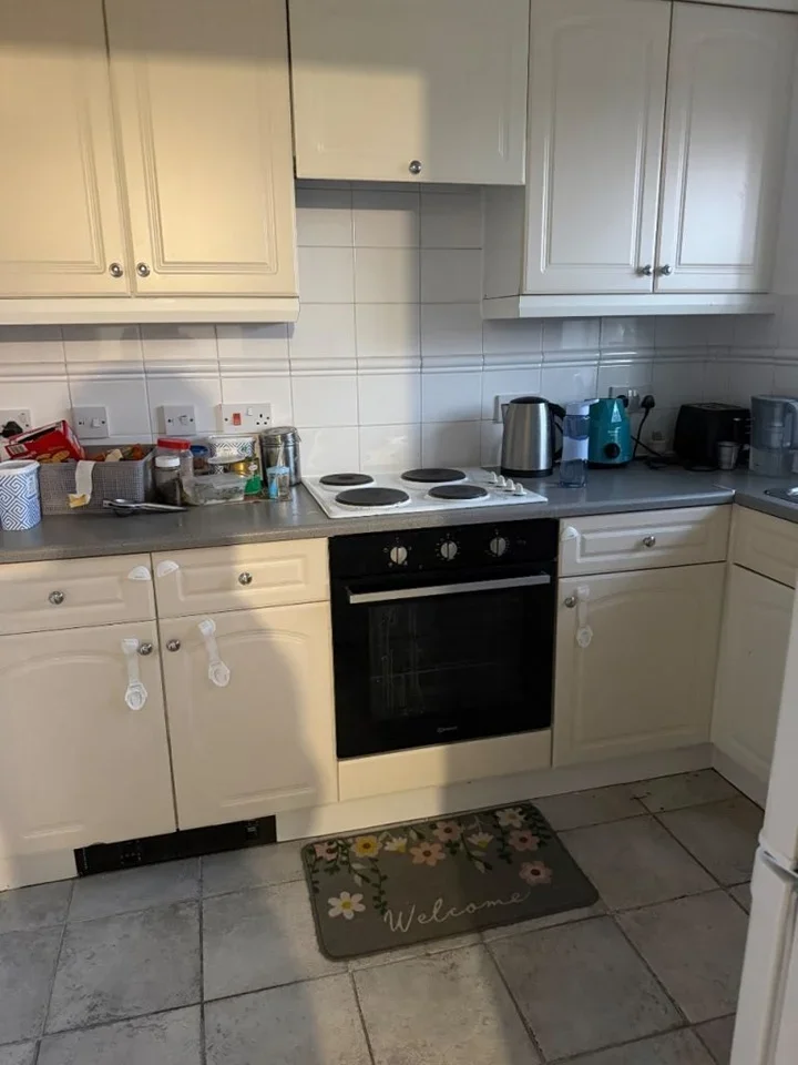 Room Horn Book in Uttlesford