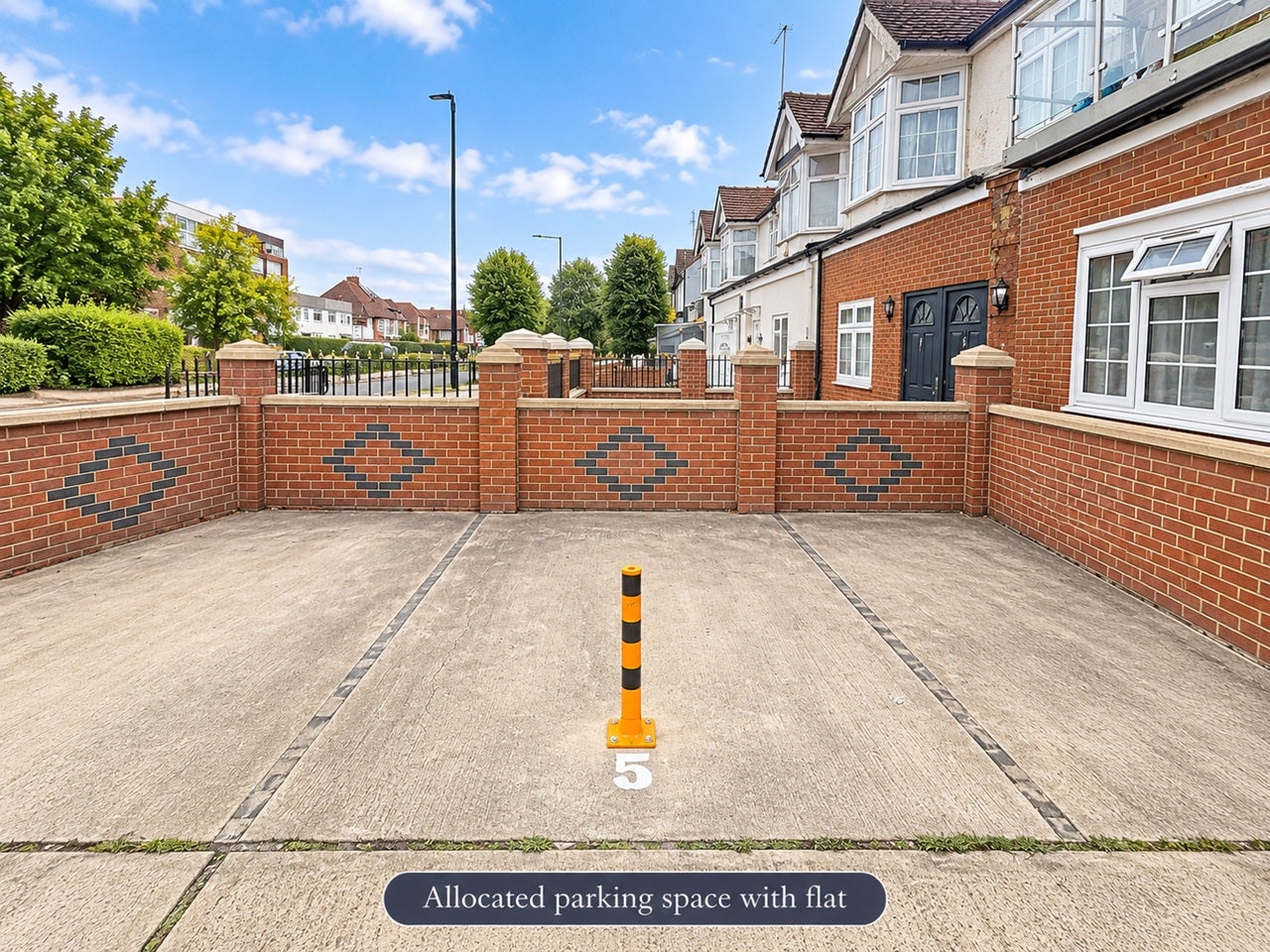 Flat The Boltons in Greater London