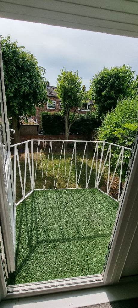 Flat Matterdale Close in Kirklees
