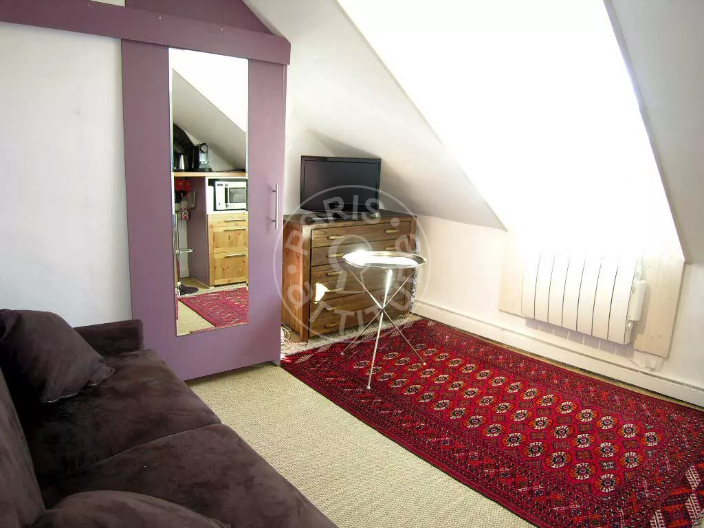 Flat Rue Édouard Quénu in Paris