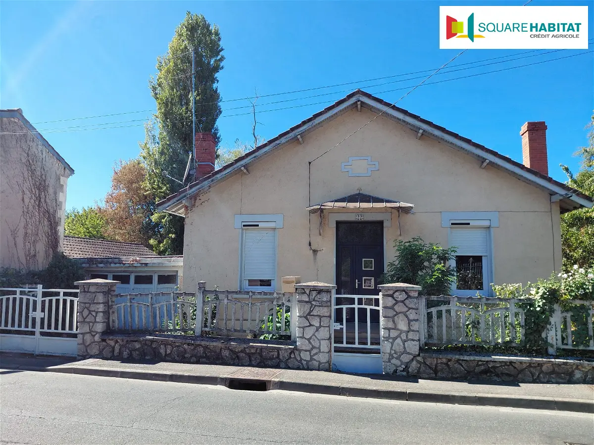House Avenue Pierre de Montesquiou in Auch