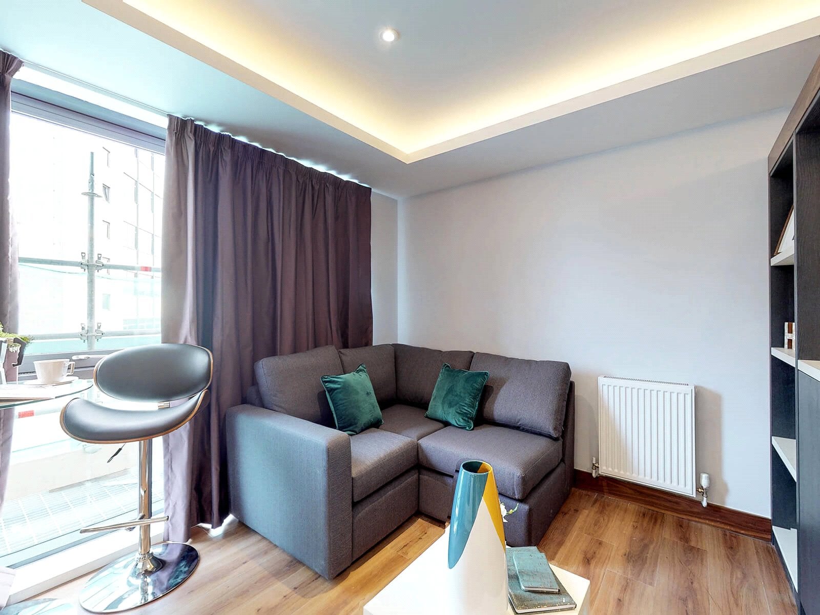 Flat Cookridge Street in Leeds