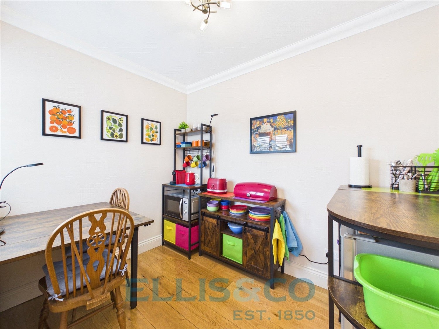 Flat Ely Gardens in Tonbridge and Malling