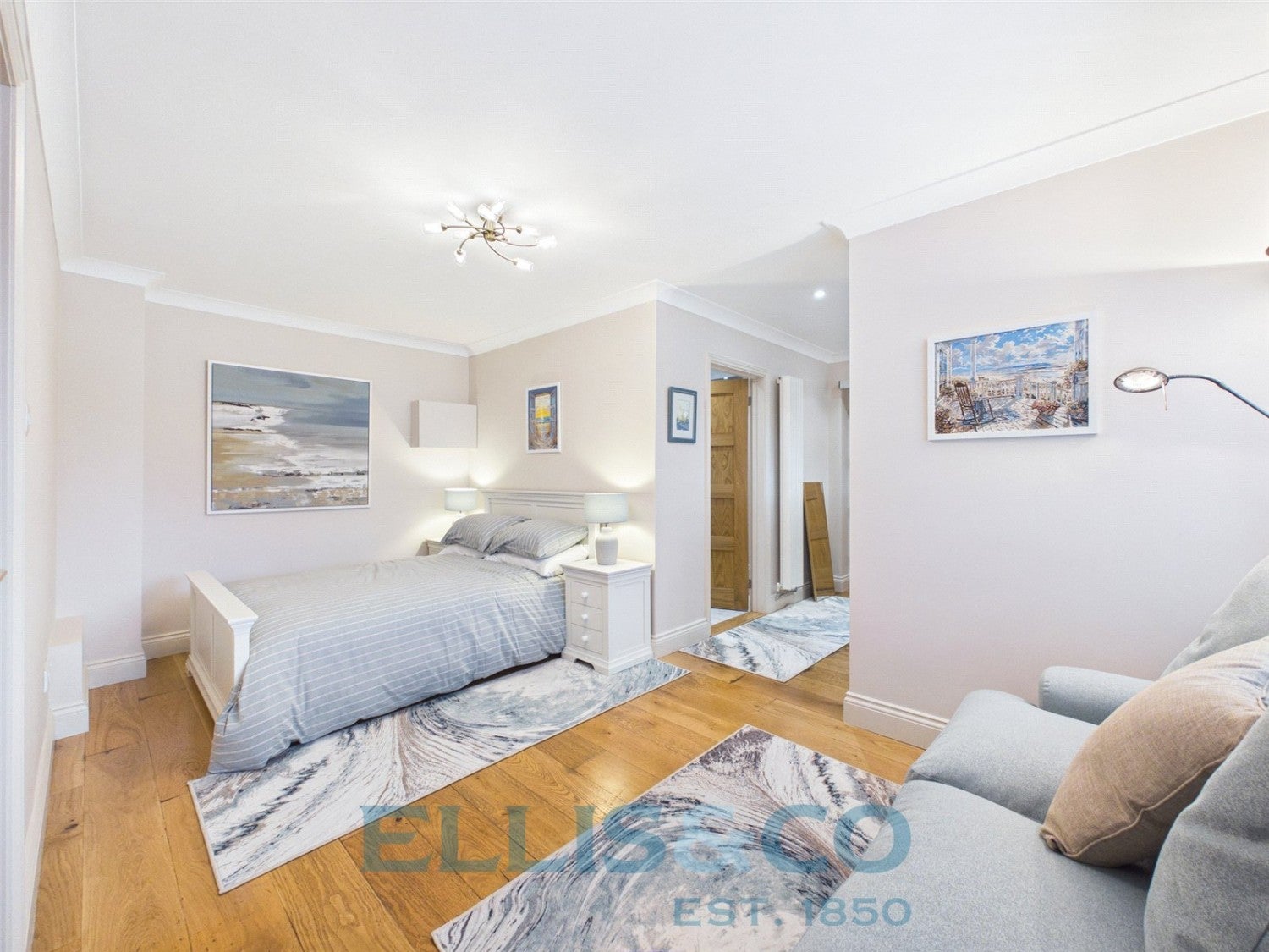 Flat Ely Gardens in Tonbridge and Malling