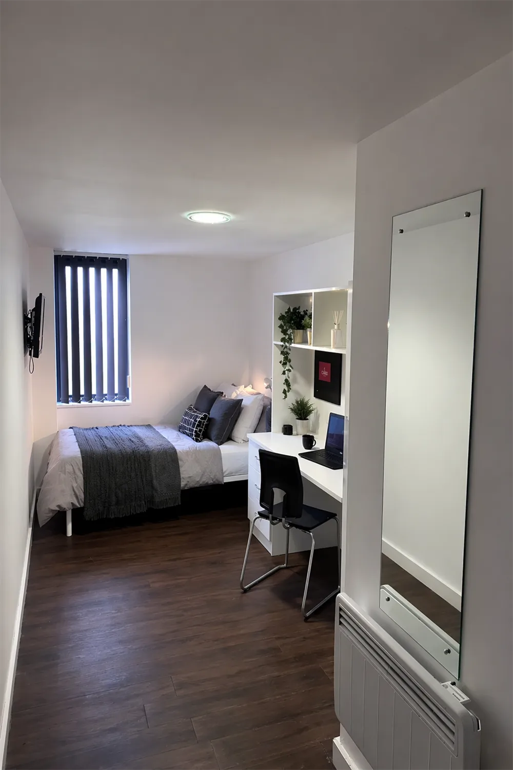 Room Fox Street in Liverpool