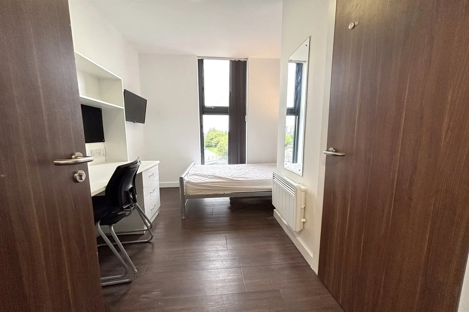 Room Fox Street in Liverpool