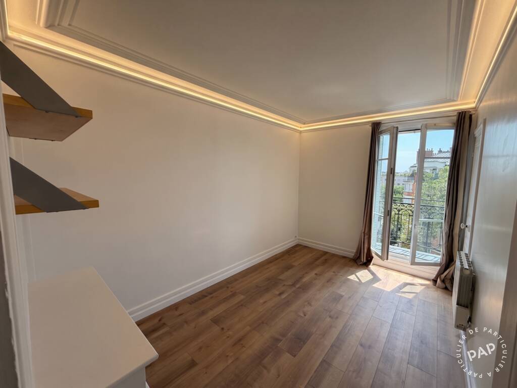 Flat Boulevard Brune in Paris