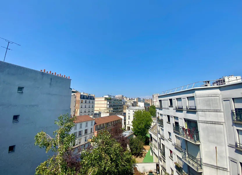 Appartement Rue de la Jonquière à Paris