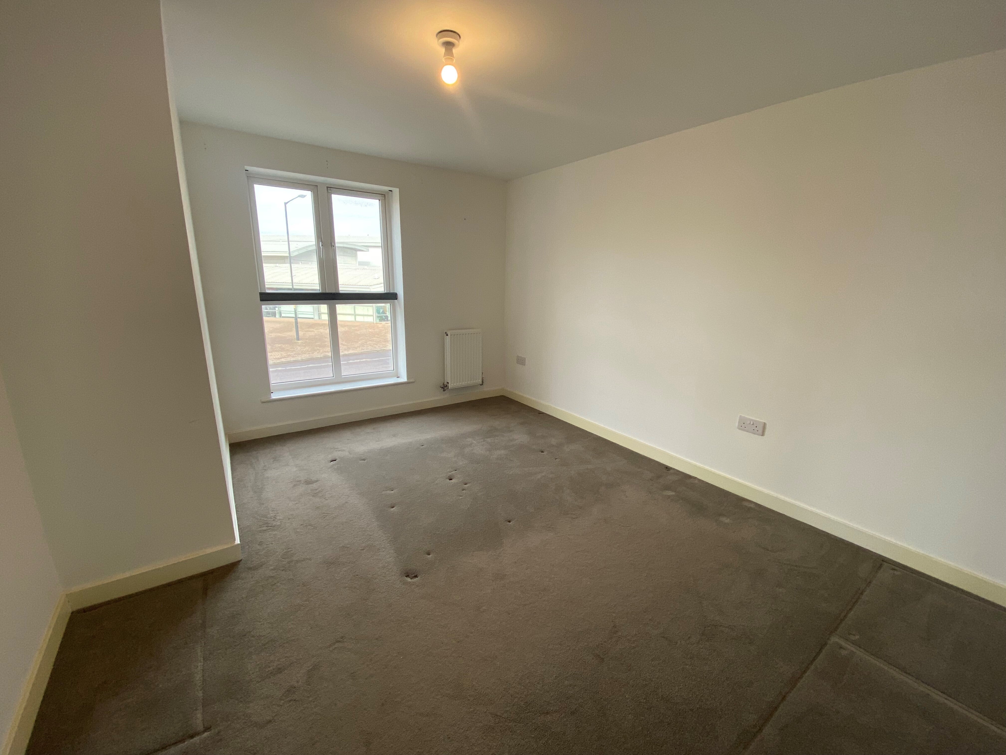 Flat Kenney Street in Bristol