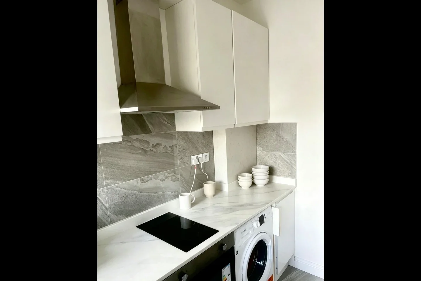 Flat Hemingford Close in Greater London