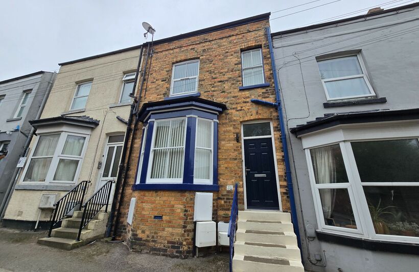 Flat Greenfield Road in Scarborough