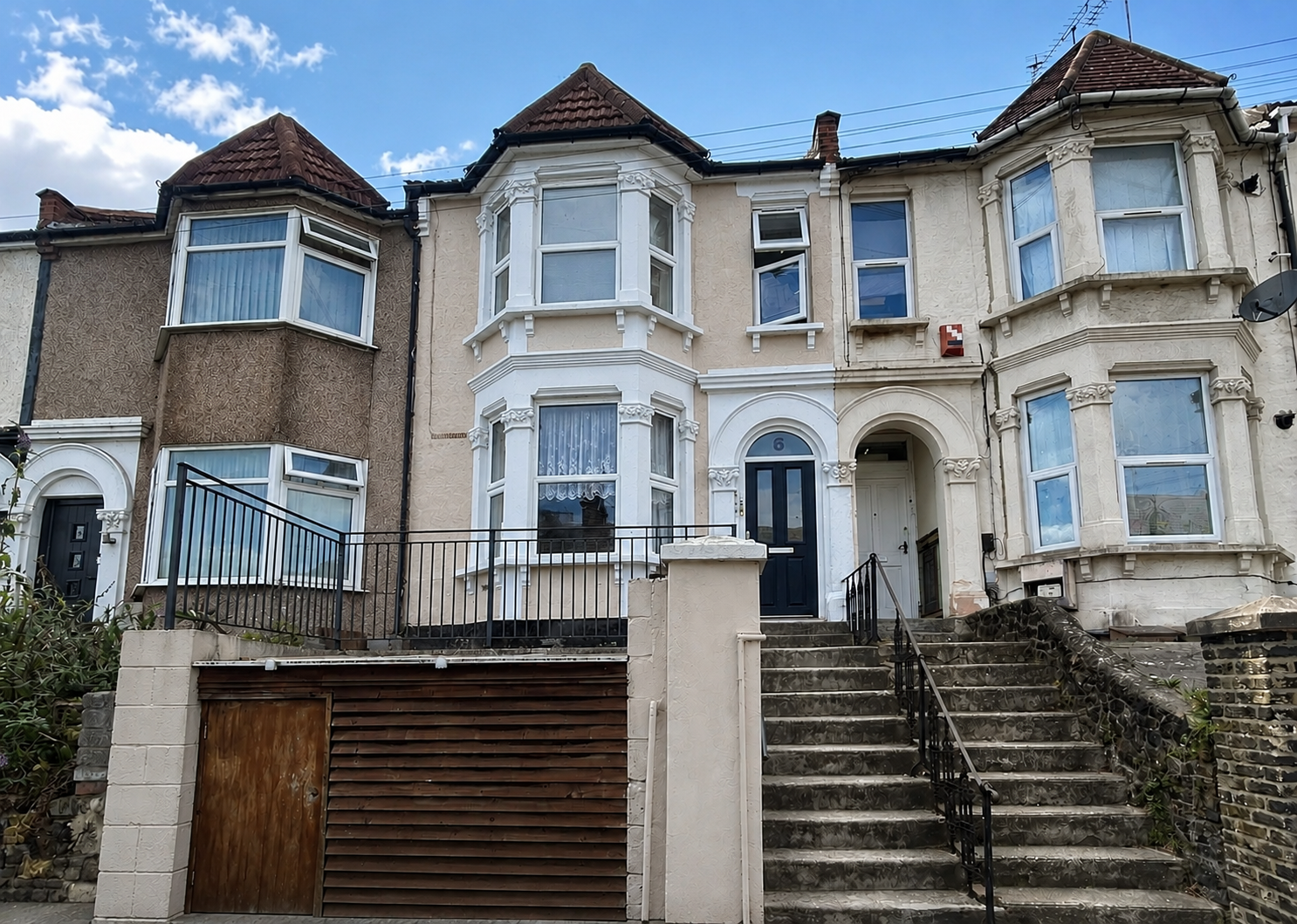 Flat Priory Hill in Dartford
