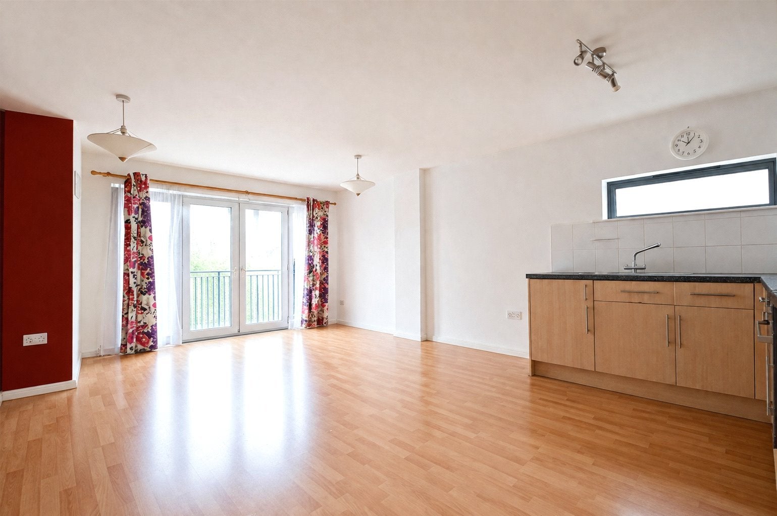Flat Lawford Mews in Bristol