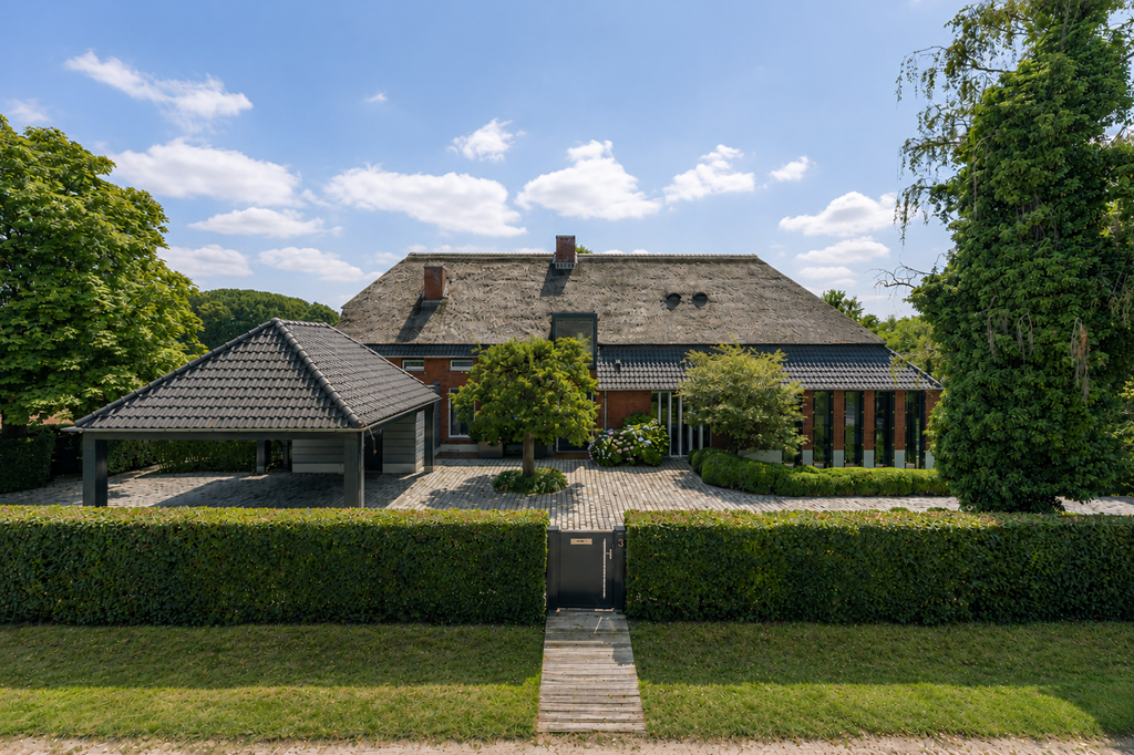 Huis Heezerenbosch 3 in Heeze