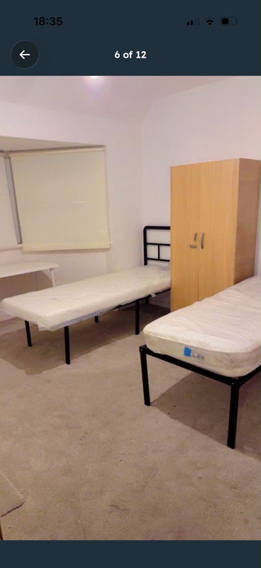 Room Wembley Way in Greater London