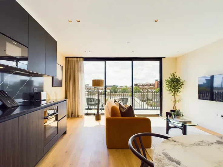 Flat St. Pancras Way in Greater London