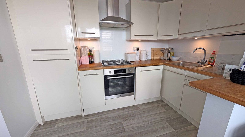 Flat Langton Road in Worthing