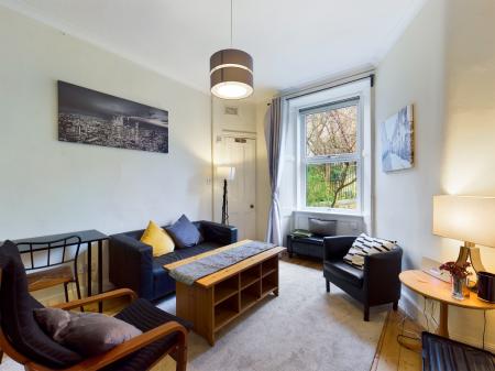Flat Dundee Terrace in City of Edinburgh