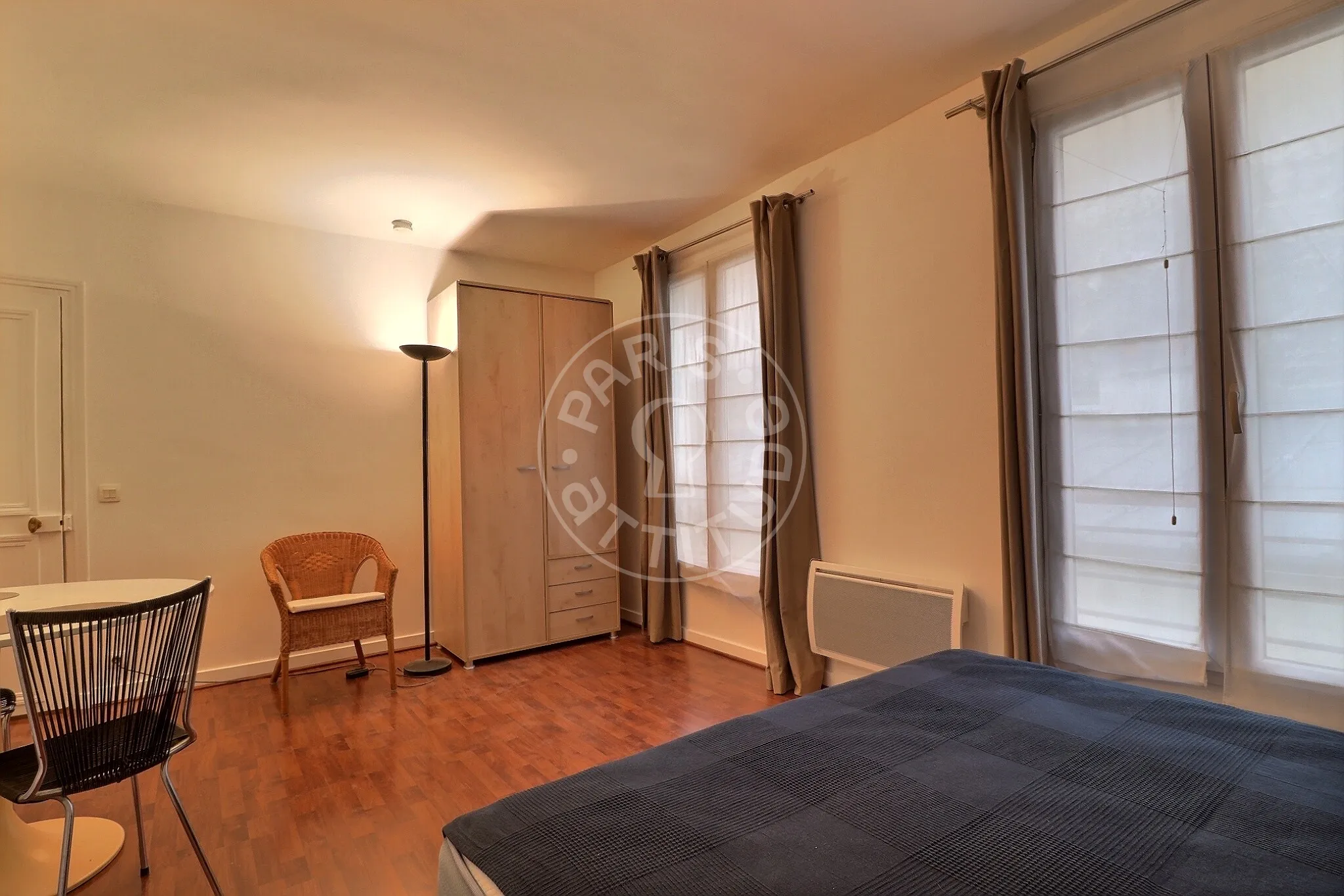 Appartement Rue Augereau à Paris