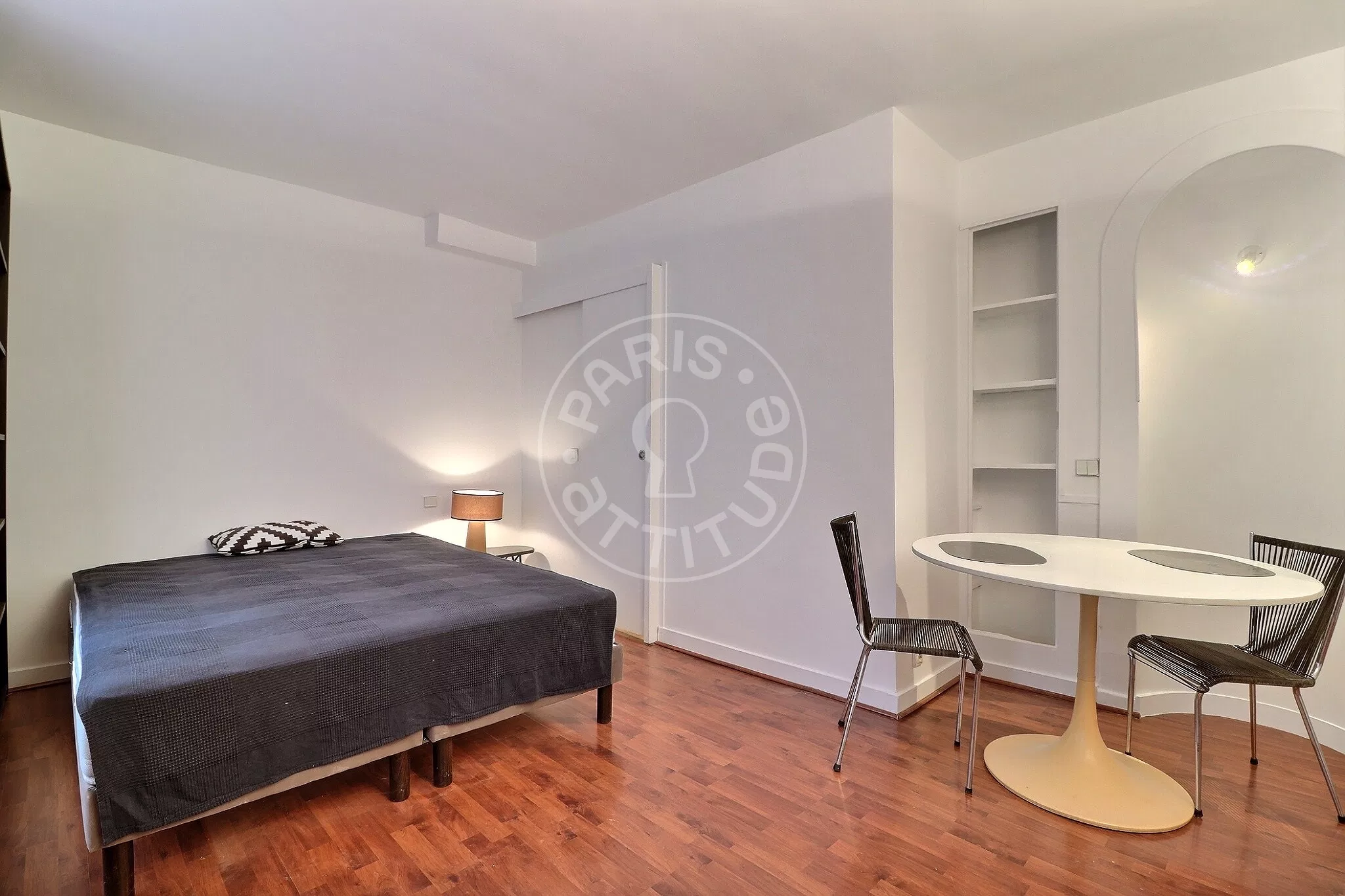 Appartement Rue Augereau à Paris