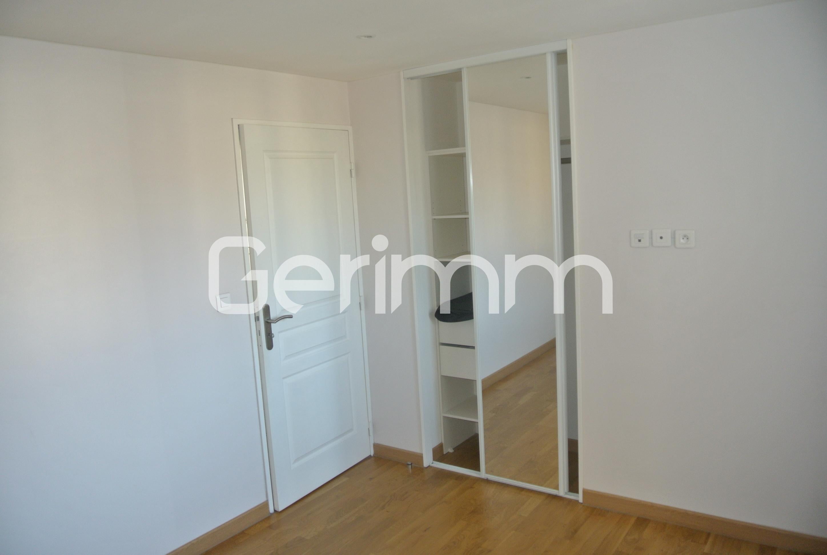 Flat Boulevard des Alpes in Meylan