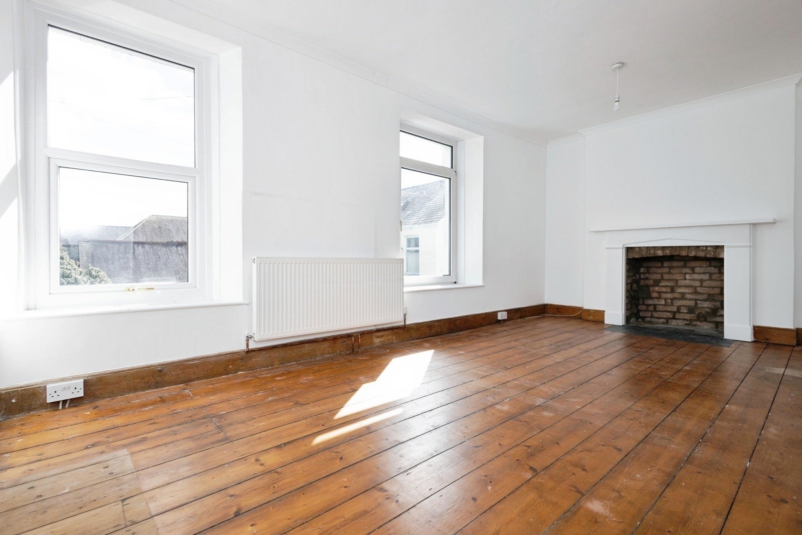 House Tabernacle Terrace in Carmarthen